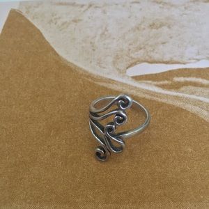 Sterling silver swirl organic shape ring size 6